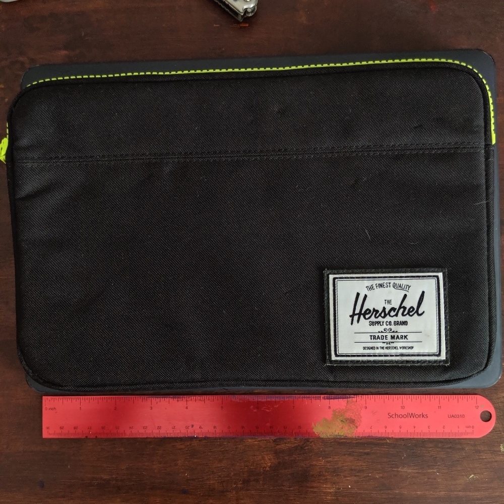 Herschel case